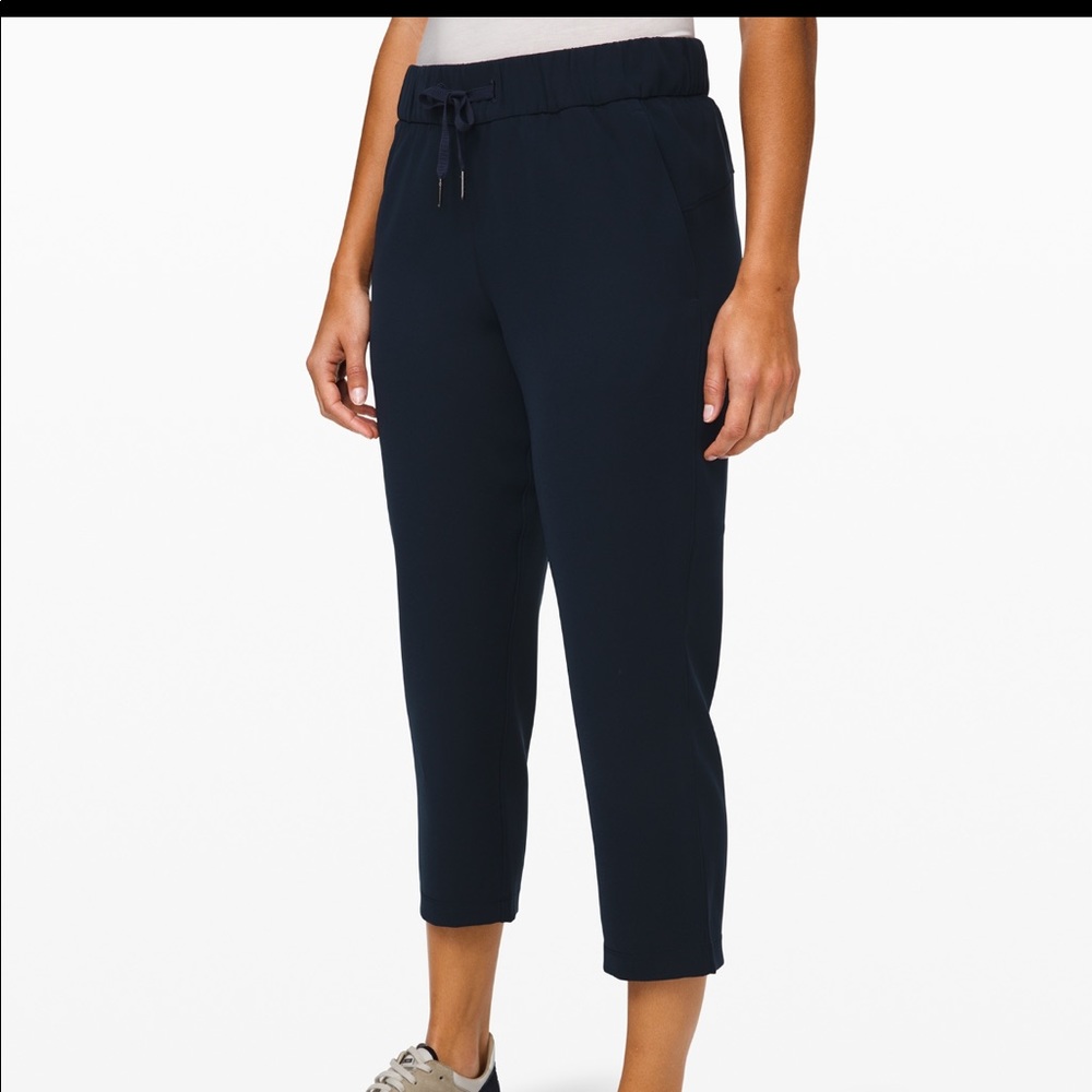 Lululemon Crop pants